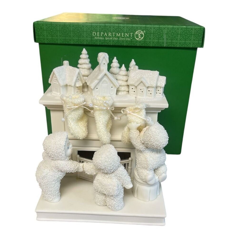 Dept 56 Snowbabies Has Santa been here yet? Classic collection 2006 in box